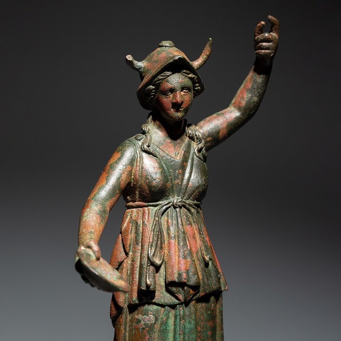Römisches Reich Bronze Solide Statue der Göttin Minerva. Seltener Typ mit Hörnern am Helm. Ex-Christies. 18,5cm H