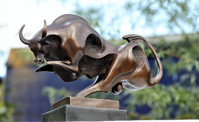 Szobor, bull fight - 25 cm - márvány bronz