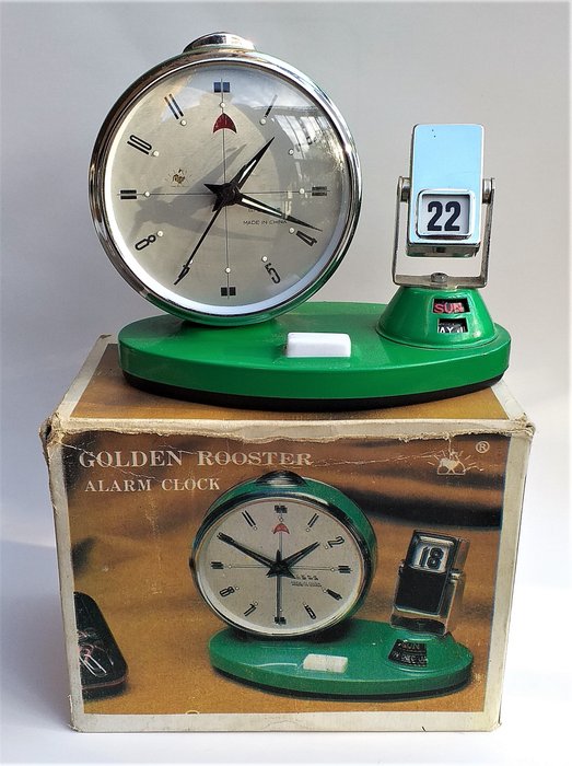 Golden Rooster - Alarm Clock Flip Over Calendar (1) - Metal