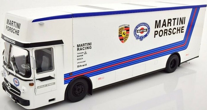 CMR - 1:18 - Mercedes-Benz Transporter O317 - Porsche  / Martini Racing - Limited edition and large model!