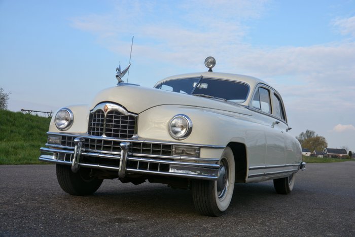 Packard - Custom Eight - 1949