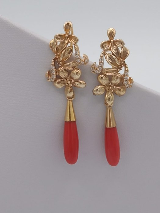 Preview of the first image of Coral - 925 Silver, Yellow gold - Earrings, Set - 30.00 ct Coral.