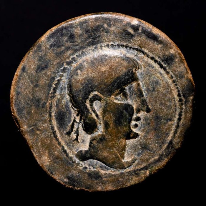 Hispania, Castulo. Æ As,  acuñado en el siglo II a. C. Serie pesada, 28g. Esfinge