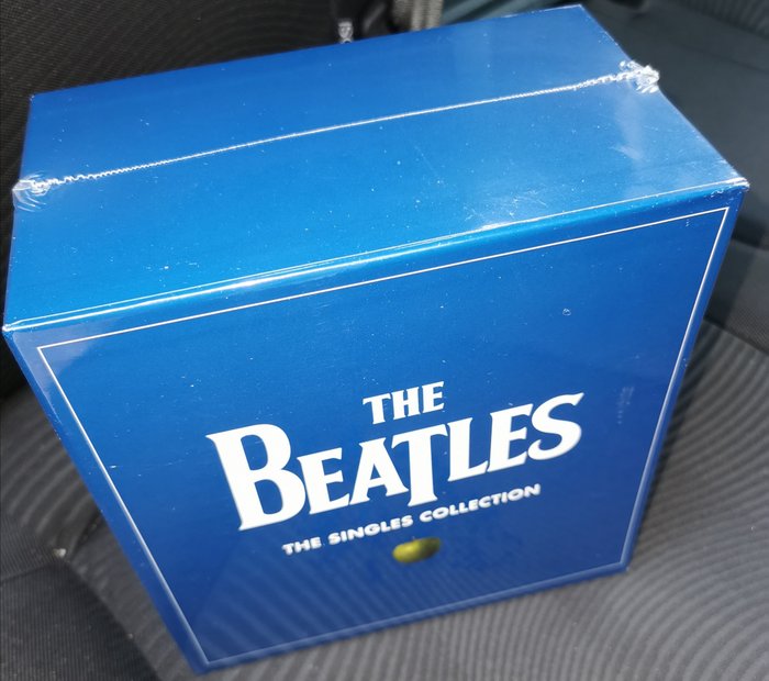 Beatles - The Singles Collection - Ltd Edition 23 x  7" Singles Box Set - 7″-Single, Box - 2019/2019