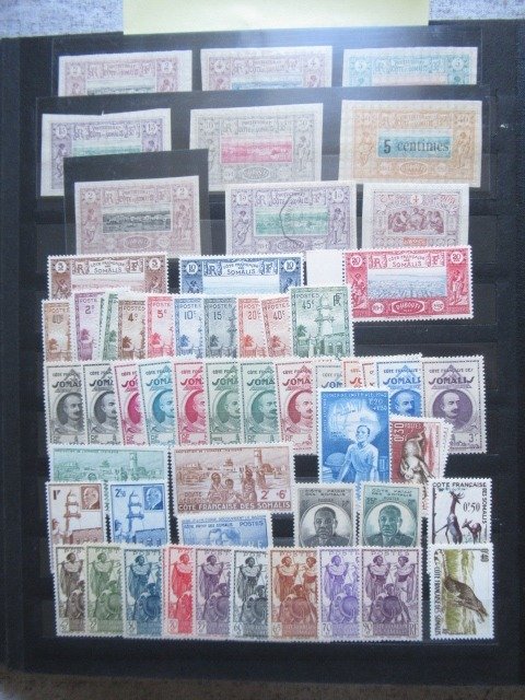 Franse kolonie - Significant collection of pre- and post-independence stamps.