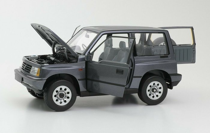 Dorlop 1:18 - 1 - Modell autó - Suzuki Vitara - First edition - Limitált kiadás