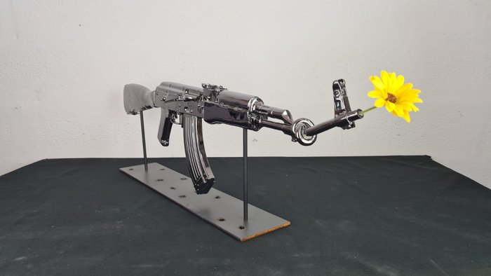 Sagrasse - Imagin metal gun