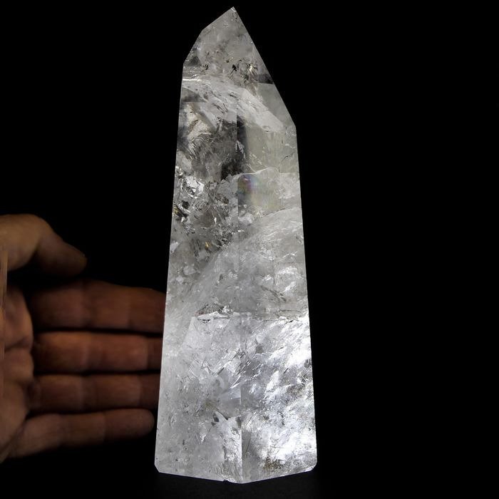 Extra Clear Quartz Point - Top Quality Obelisk - Height: 190 mm - Width: 85 mm- 1366 g