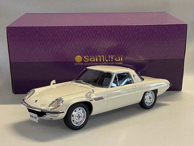 Kyosho - 1:12 - Mazda Cosmo Sport - Limited Edition of 600 pcs. (Individually Numbered)