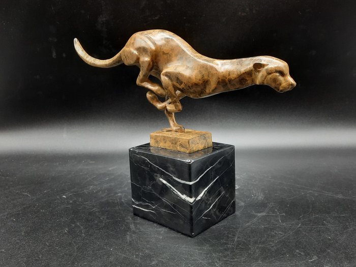 Statue, Bronze Running Cougar on Marble 31cm - 20 cm - Bronze, Marmor