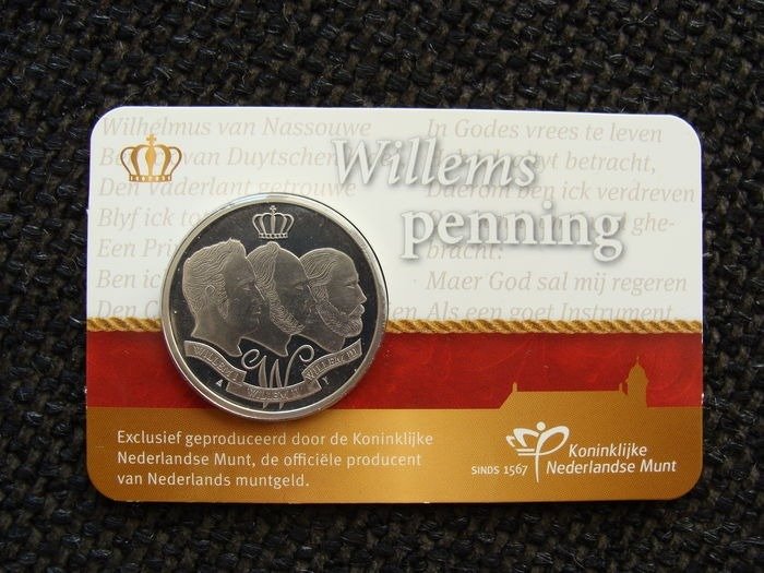 Netherlands. Penning 2013 'Willemspenning' in coincard - verkeerd om verpakt