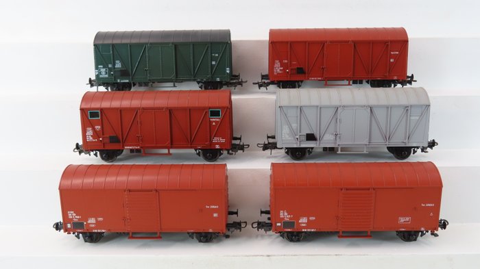 Liliput H0 - 233 95/234 90/233 95/227 96 - Freight carriage - 6x Closed carriage - NMBS