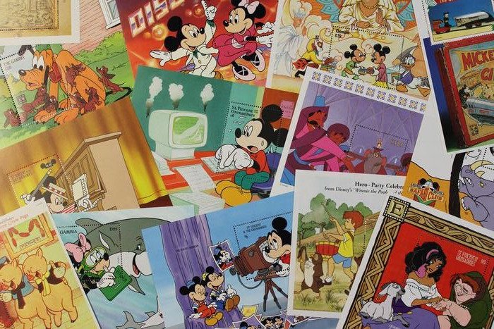 Walt Disney - 129 different blocks + miniature sheets