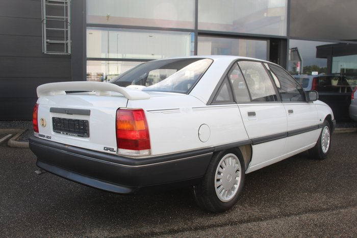 Image 2 of Opel - Omega 2.0 GL - NO RESERVE - 1991