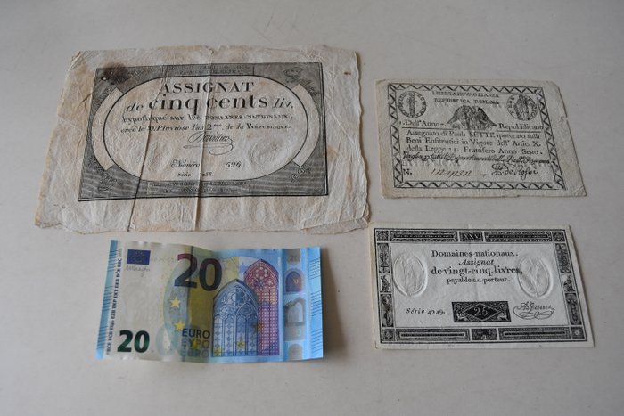 World - 4 banknotes - Various dates