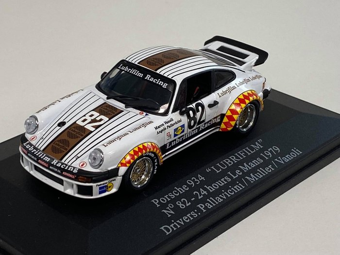 Universal Hobbies - 1:43 - Porsche 934 Lubrifilm #82 24H00 Le Mans 1979 - Pallavicini/Muller/Vanoli - Collector not found. Limited edition and long out of print