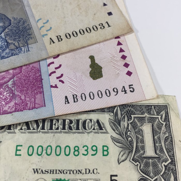 World - 76 banknotes - Low, Error, Replacement, Radar & Repeater serial numbers