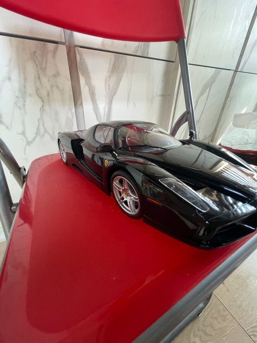 Kyosho - 1:12 - Ferrari Enzo