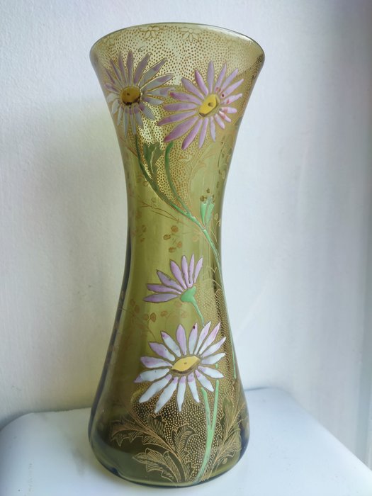 Legras & Cie. - Geëmailleerde vaas met Art Nouveau bloemmotief - industrieel proof - vermeld