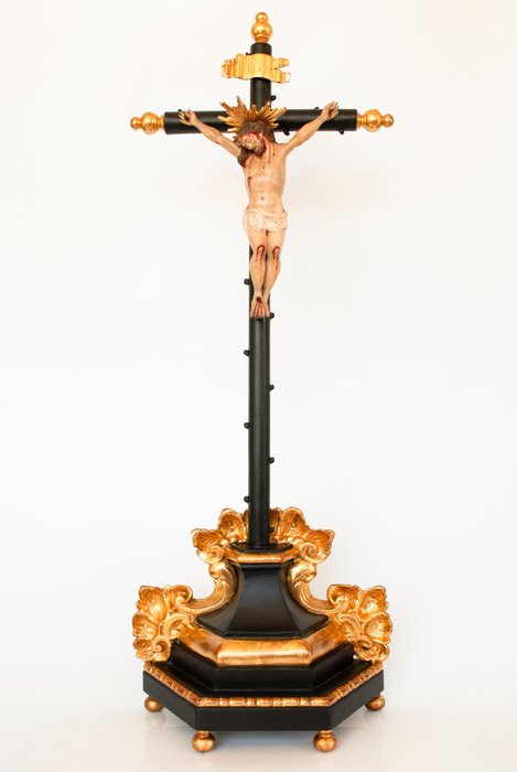 Crucifix - Hout - Eind 19e eeuw