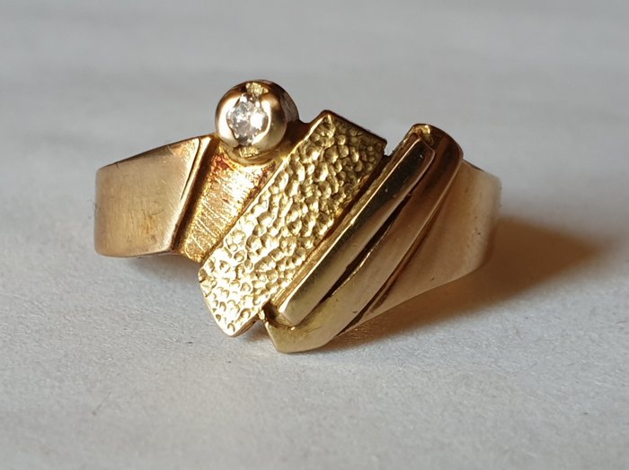 Henrika - 18 karaat Geel goud - Ring - 0.07 ct Diamant