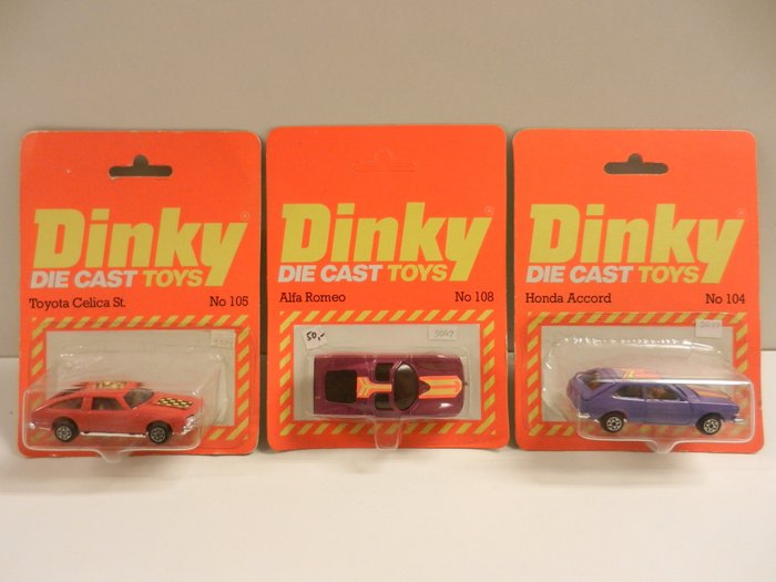 Dinky Toys - 1:87 - Alfa Romeo, Toyota Celica and Honda Accord new in packaging