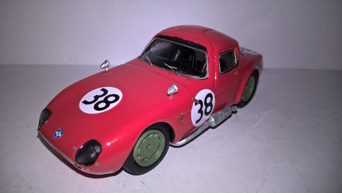 GCAM - 1:43 - Marcos Ford 1.5 Gullwing coupè Le Mans'62 #38 - GCAM62038