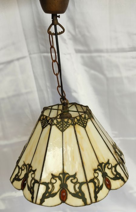 Mooie lamp in Tiffany-stijl - Glas-in-lood