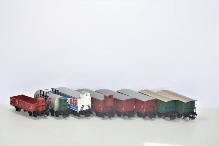 Märklin H0 - 48784/4685/4780/4696/4674 - Freight carriage, Freight wagon set - 1 three-piece car set "G10" and 5 freight cars - DB, DR (DRB), Württemberg