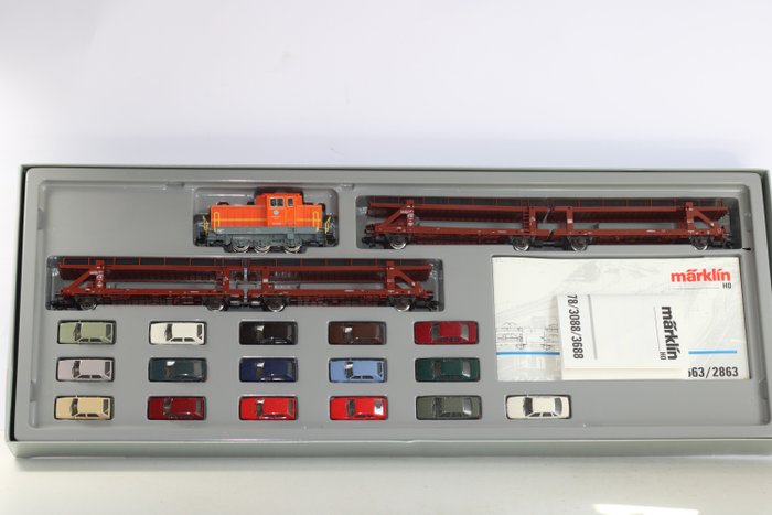 Märklin H0 - 2663 - Train unit, Train unit - Car transport, train set with 16 Volkswagen model - Volkswagen