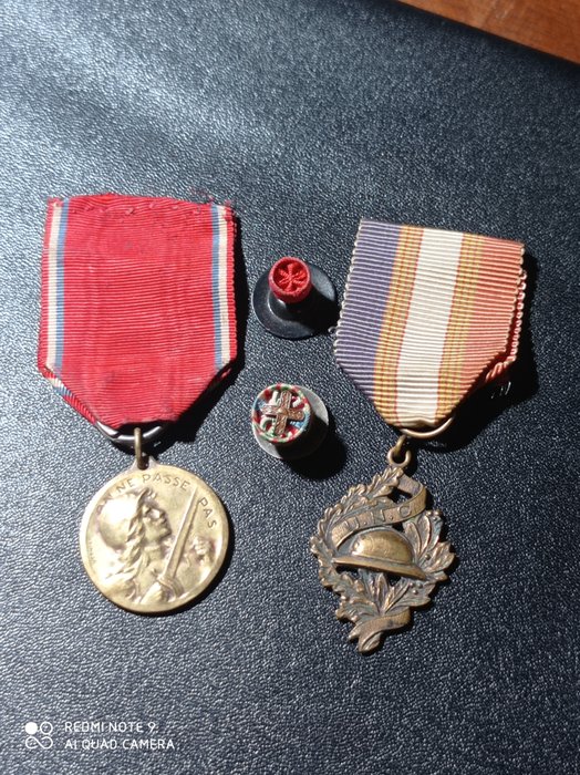 Francia - Esercito/fanteria - Lotto 14-18 medaglie di guerra compreso Verdun (T3 / Ja) - 1916