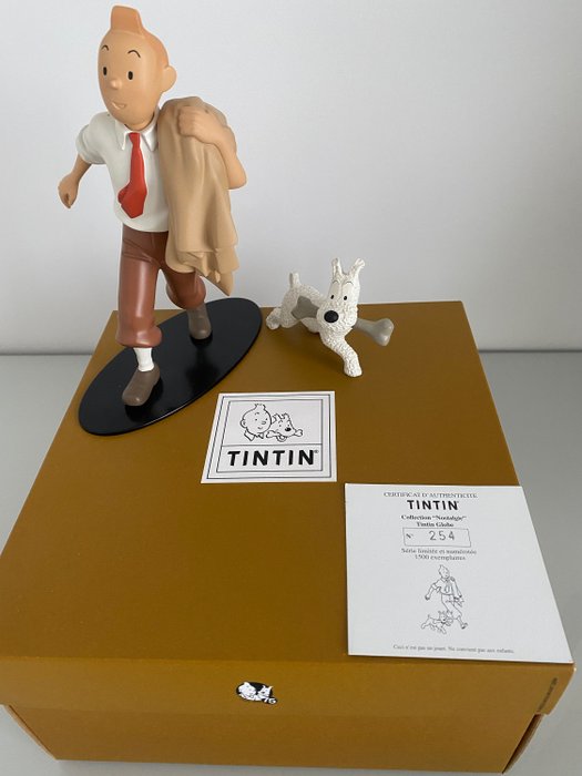 Tintin - Statuette Moulinsart 45934 - Collection Nostalgie - Tintin globe-trotter