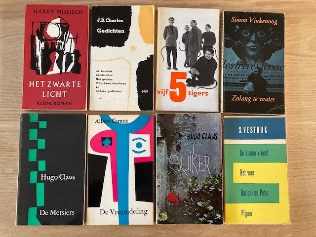 Willem Frederik Hermans, Gerard van het Reve, Harry Mulisch, Hugo Claus e.v.a. - Lot met 40 delen uit de reeks Literaire Pockets - 1957/1965