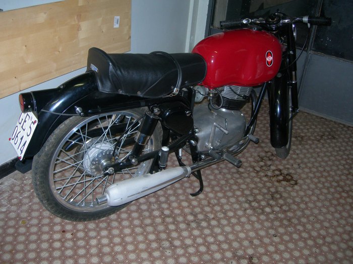 Image 3 of Gilera - Sport - 175 cc - 1956