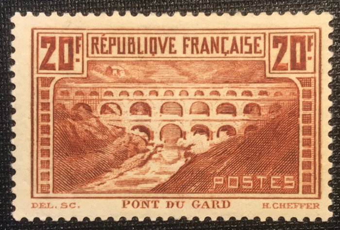 France 1930 - Pont du Gard, 20 francs, Type IIB. - Yvert Tellier n°262