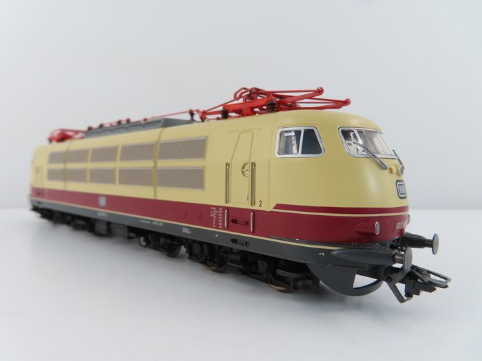 Märklin H0 - 39150 - Electric locomotive - BR 103.1 TEE - DB