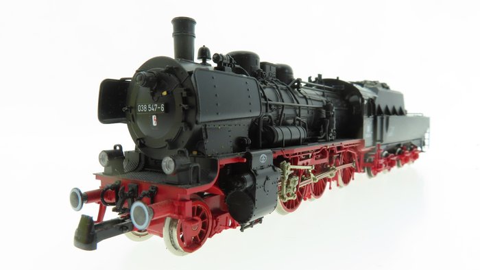 Fleischmann H0 - 4126 - Steam locomotive with tender - BR 038 "P8" - DB