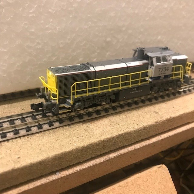 Hobbytrain N - H 2948 - Locomotive diesel - G1700BB - NMBS