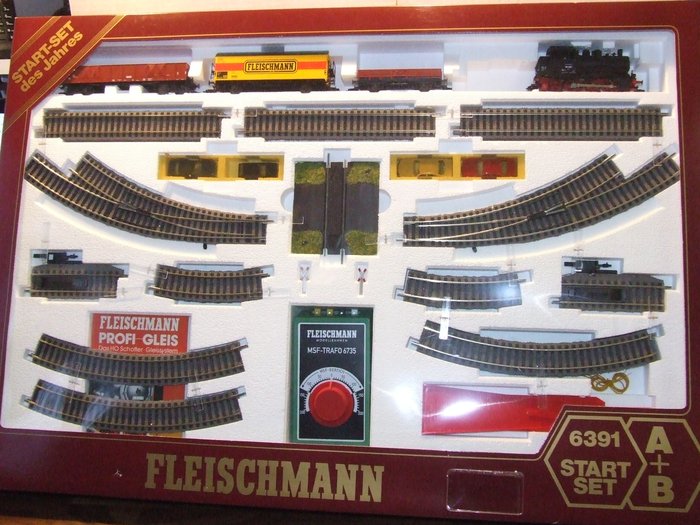Fleischmann H0 - 6391 - Treinset - Startset met stoomlocomotief, 3 goederenwagens, profi rails en MSF transformator - DB, DRG