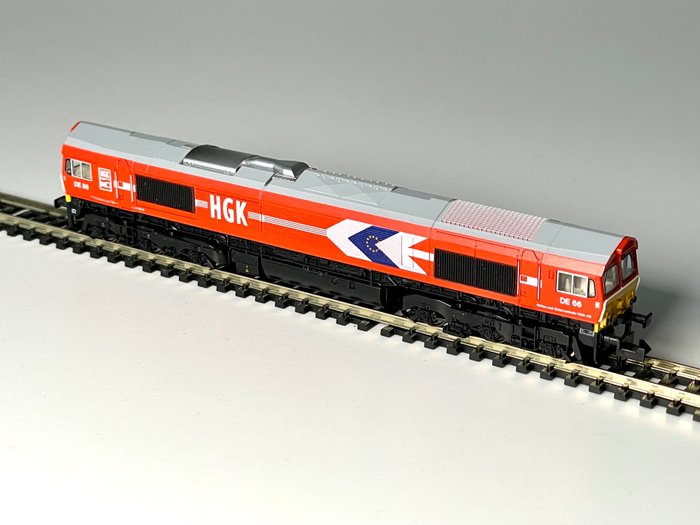 Kato N - K10810 - Diesel locomotive - Class 66 - HGK