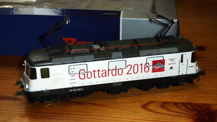 Roco H0 - 73253 - Electric locomotive - R 420 - SBB