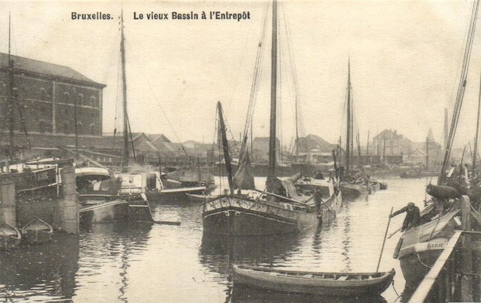 Belgium - Inland Vessels - Various places, where turn, towage services and Rondvaart.+ souv. folder - Postcards (Collection of 61) - 1900-1950
