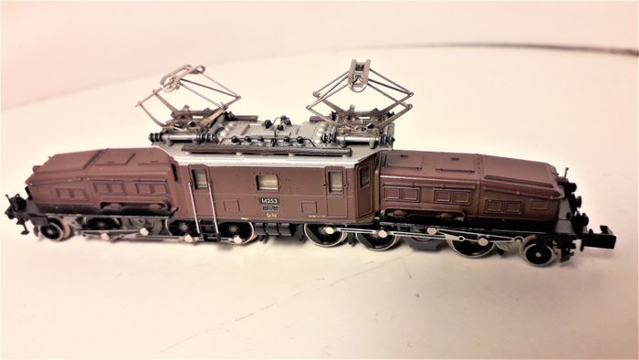 Arnold N - 2468 - Electric locomotive - Ce 6/8 II "Crocodile", LED and digital - SBB