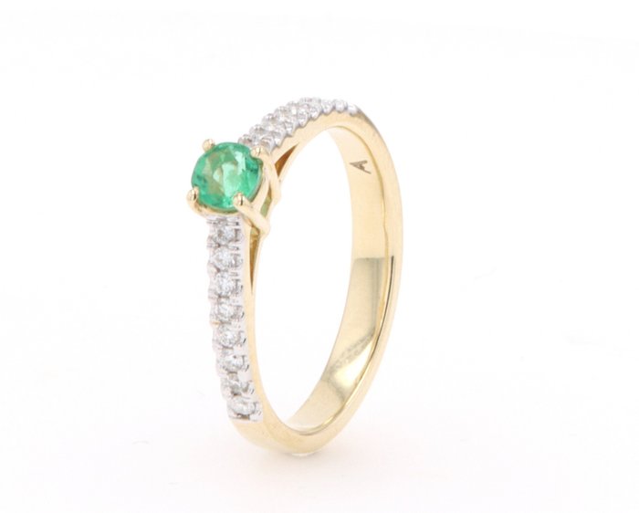 Preview of the first image of 14 kt. Yellow gold - Ring - 0.40 ct Emerald - Diamonds.