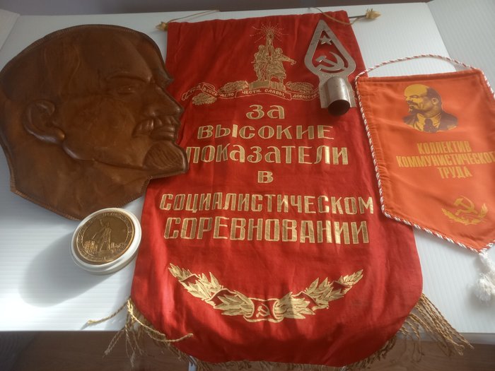 Russia - Accessori, Bandiera, Medaglia