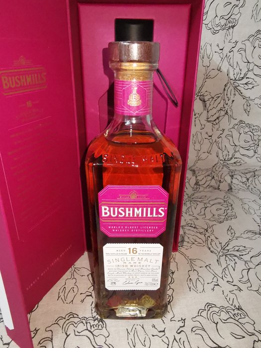 Bushmills 16 years old - Oloroso and Bourbon Casks  - 700 毫升