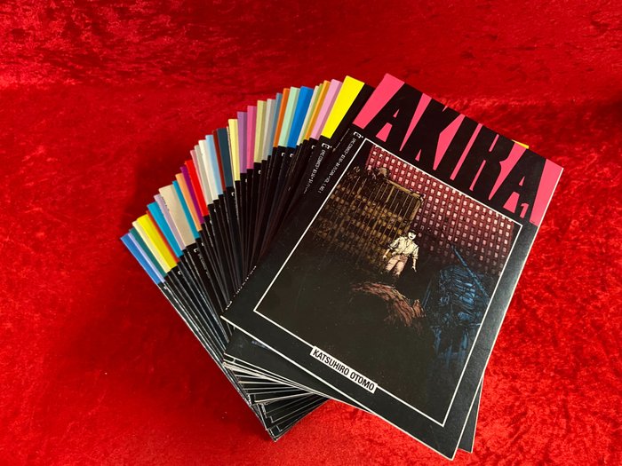 Akira - Volumes #1-37 - Broché - EO - (1988)
