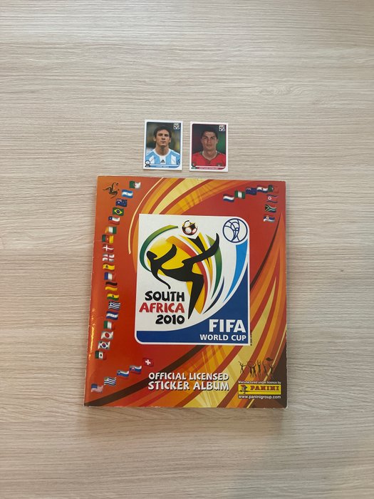 Panini - World Cup South Africa 2010 - Album completo + Messi & Ronaldo loose stickers!