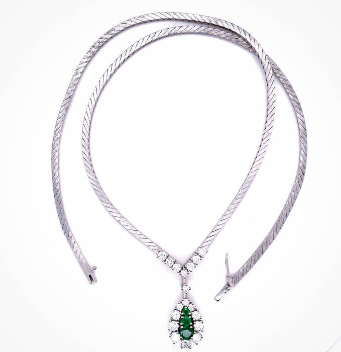 Image 2 of 18 kt. Gold, White gold - Necklace, Necklace with pendant - 0.28 ct Emerald - Diamonds