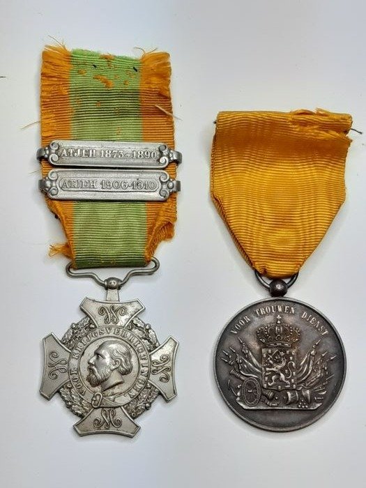 Países Bajos - KNIL - Galardón, Medalla, Cruz para Operaciones Militares